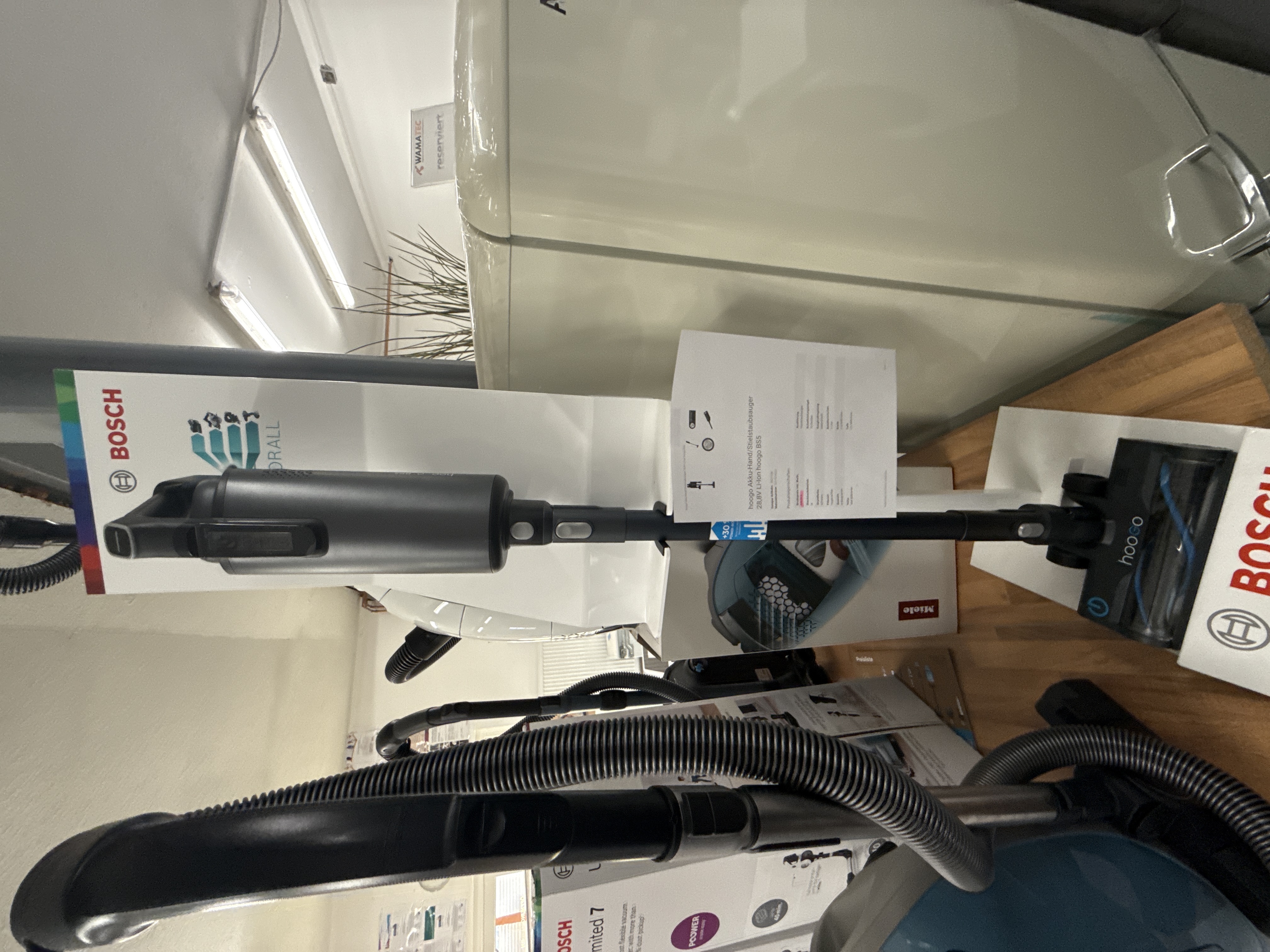 Akku-Hand/Stielstaubsauger hoogo BS5