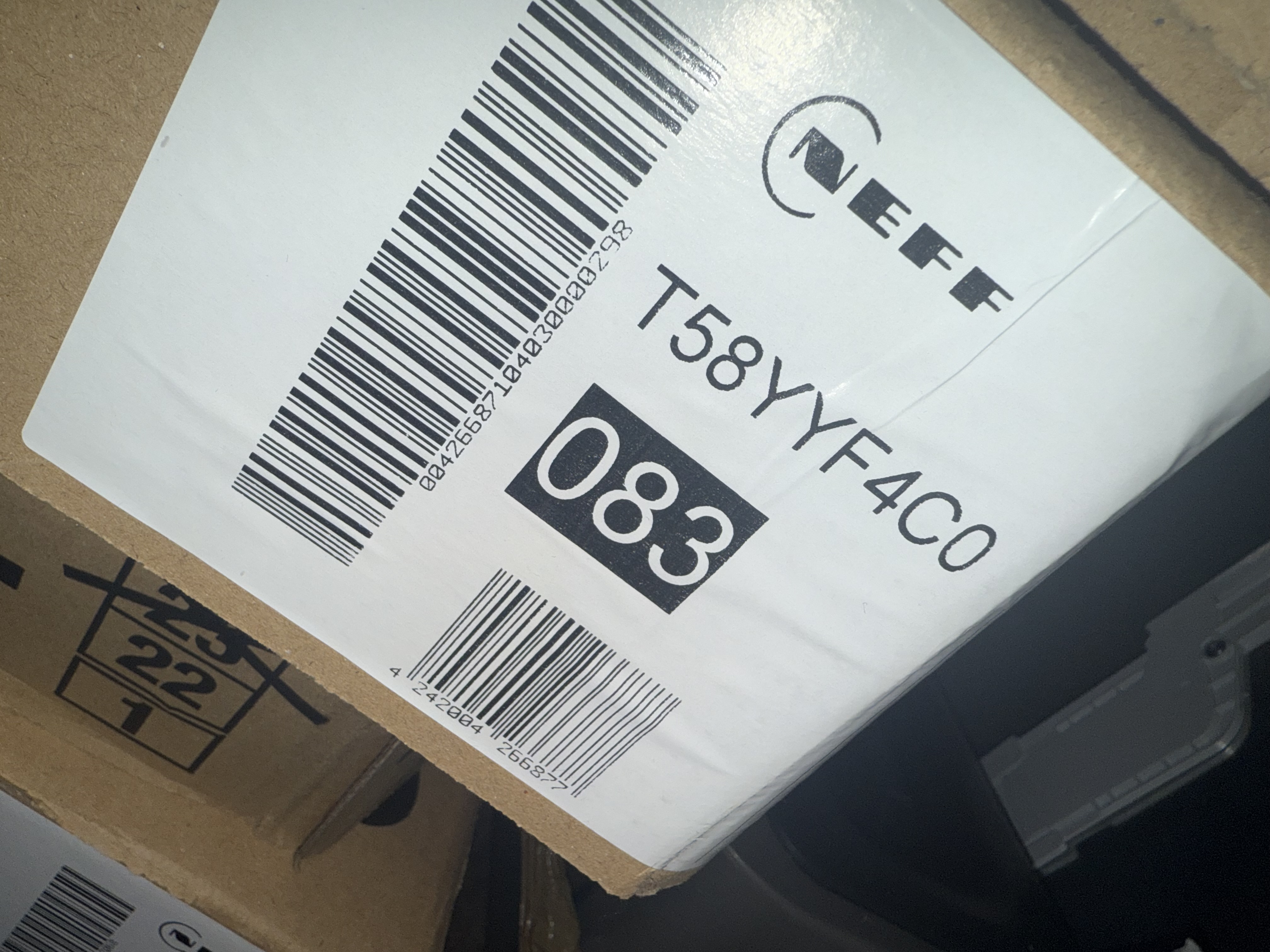 NEFF T58YYF4C0 – Neu (B-Ware) – 2 Jahre Herstellergarantie