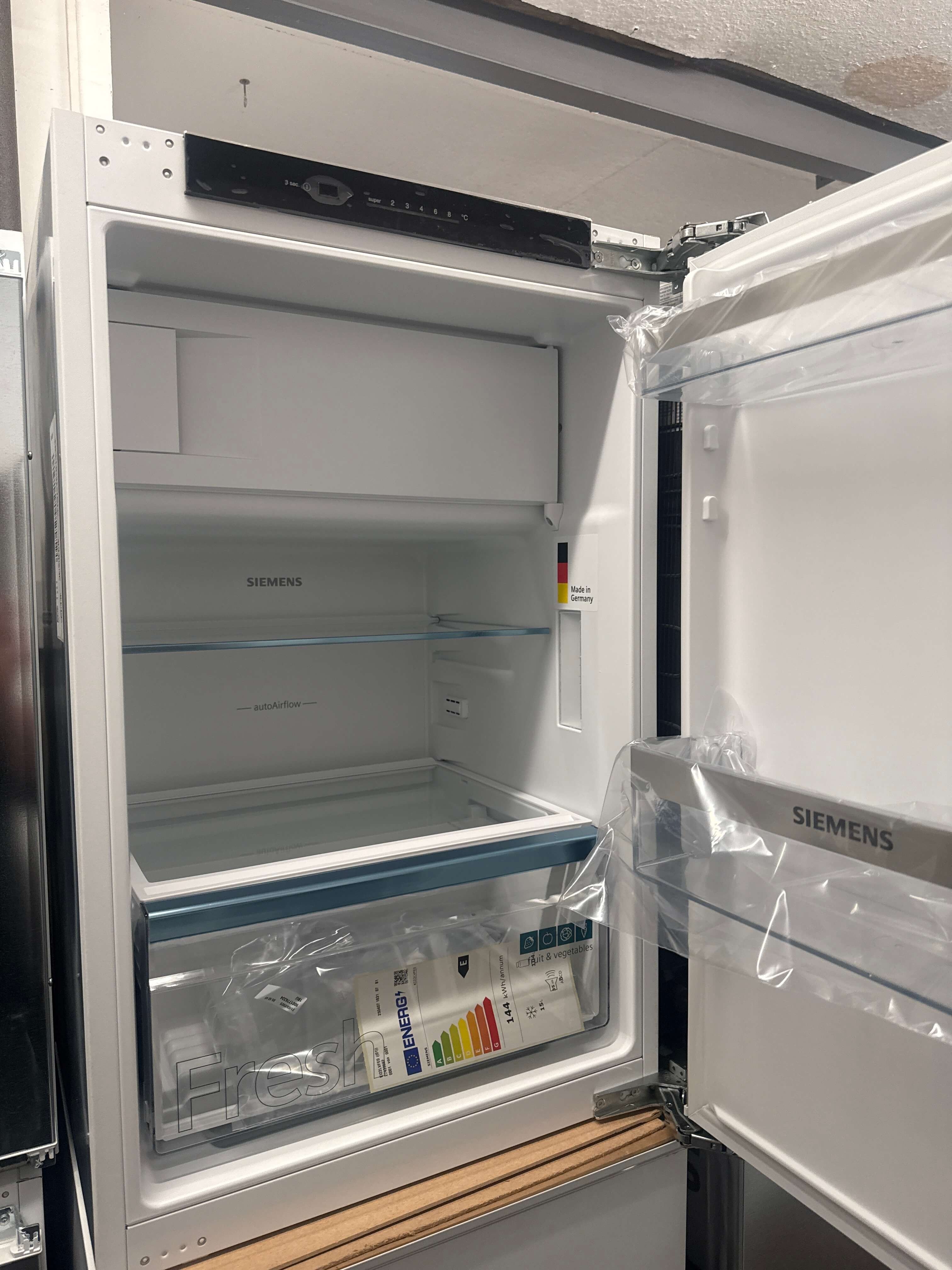 Einbau-Kühlschrank